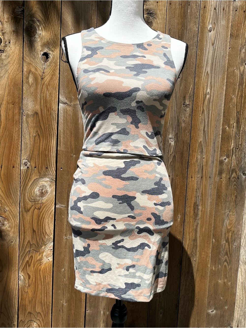 Two for the price of one! F21 2 piece camo set/ top and skirt Accepting Offers!